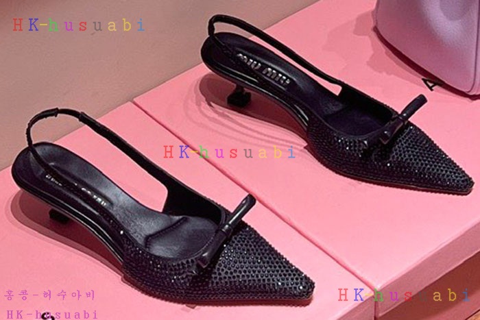 NEW 미우미우 신발 신상 MU 560109