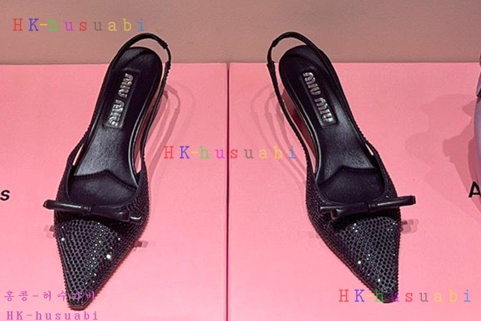 NEW 미우미우 신발 신상 MU 560109