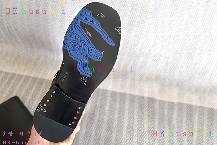 NEW 버버리 부츠 신상 BB 552028