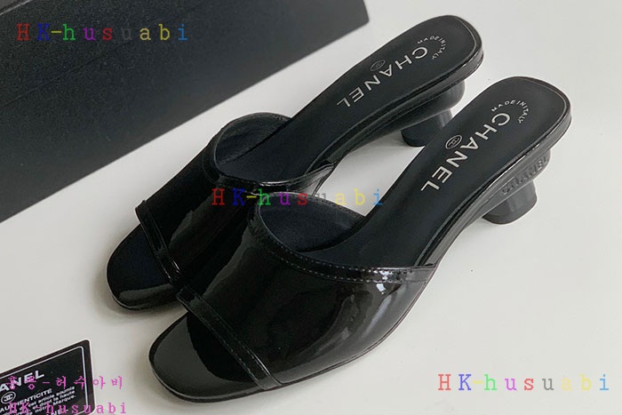 NEW  샤넬  신발 신상 C 558560