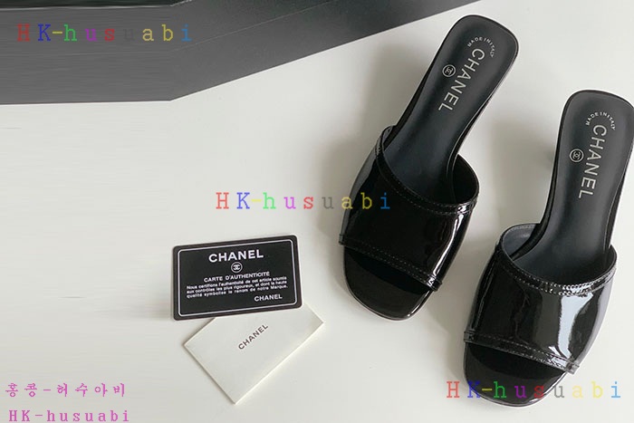 NEW  샤넬  신발 신상 C 558560