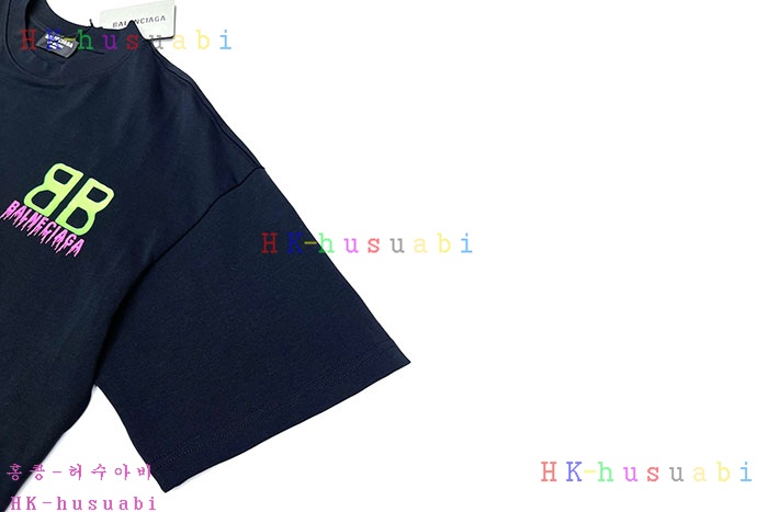 NEW 발렌시아가 반팔티 신상 B 558246