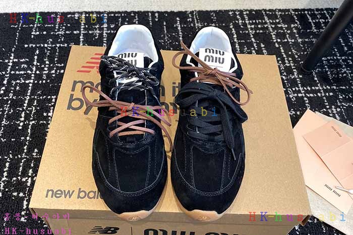 NEW 미우미우 신발 신상 MU 749902