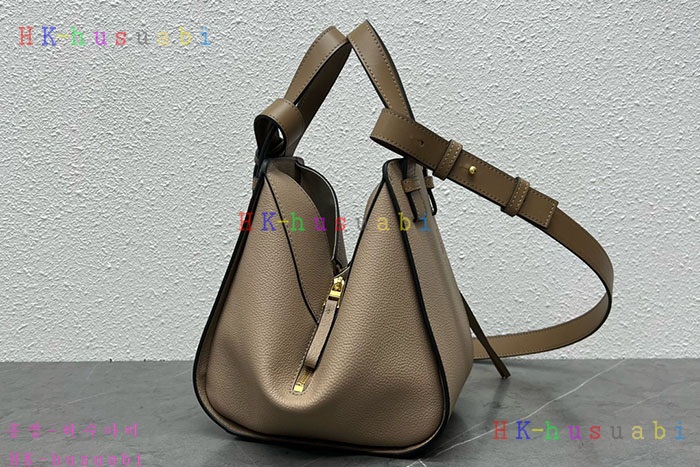 ★미러급★로에베 해먹 컴팩트 백 A538H13-6