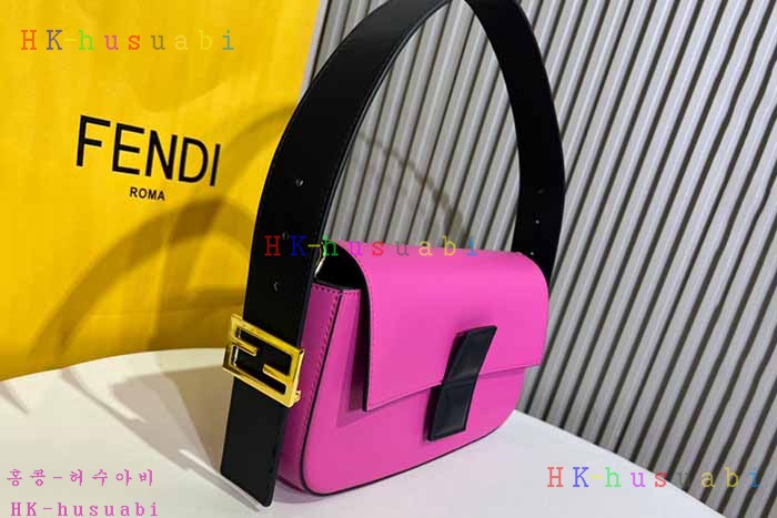 ☆미러급☆펜디 블록 나파 바게트 8BR821-3