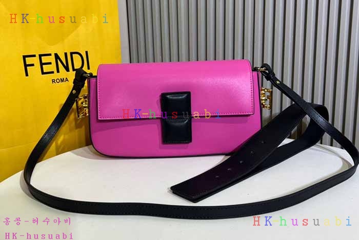 ☆미러급☆펜디 블록 나파 바게트 8BR821-3