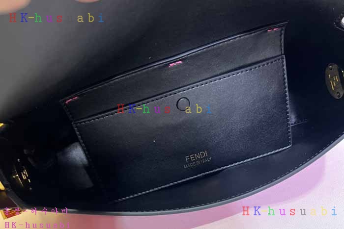 ☆미러급☆펜디 블록 나파 바게트 8BR821-3