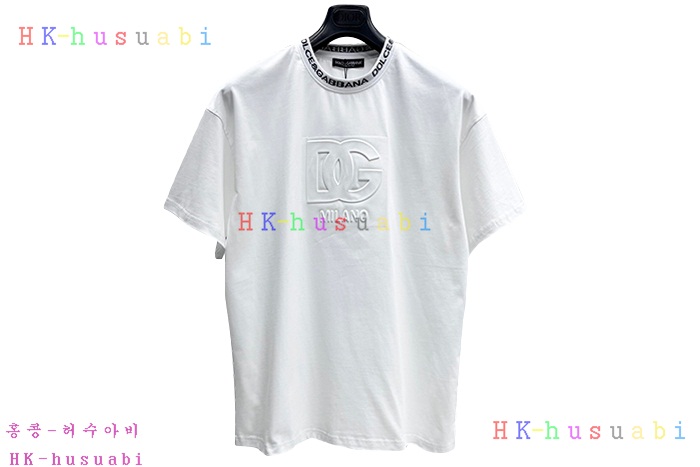 NEW 돌체앤가바나 반팔티 신상 DG 558004