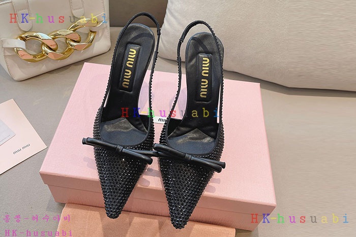 NEW 미우미우 신발 신상 MU 557020