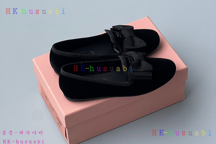 NEW 미우미우 신발 신상 MU 557010