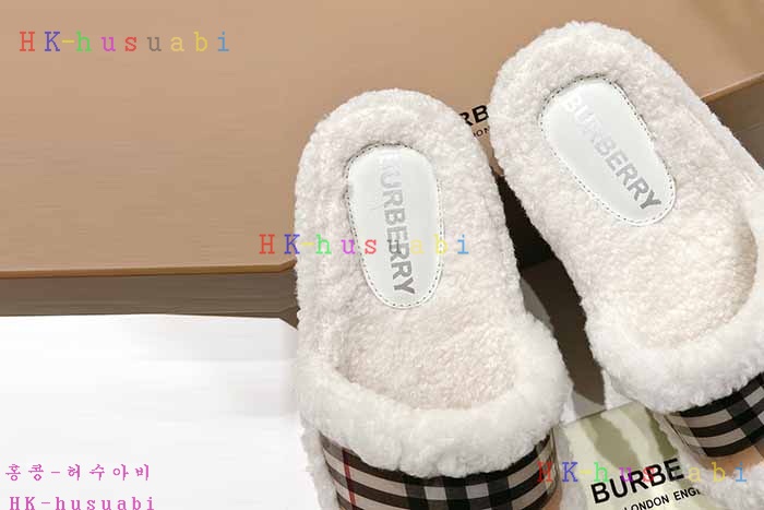 NEW 버버리 신발  신상 B 2528002