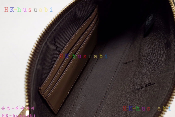 ★미러급★펜디 바게트 클러치 8BS073