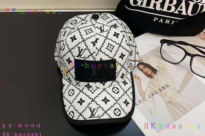 NEW 루이비통 모자 신상 LV 2528912