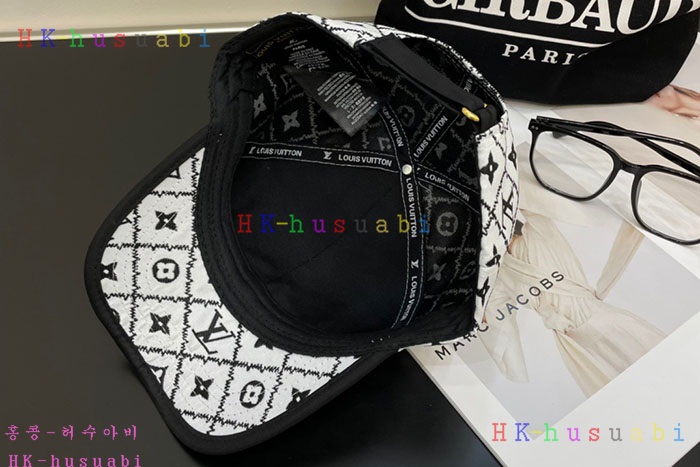 NEW 루이비통 모자 신상 LV 2528912