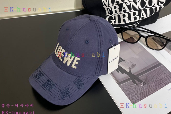 NEW 로에베 모자 신상 LW 8599580