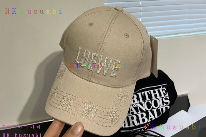 NEW 로에베 모자 신상 LW 8599583