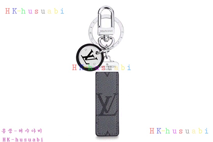 NEW 루이비통 키링 백참 신상 LV 441802