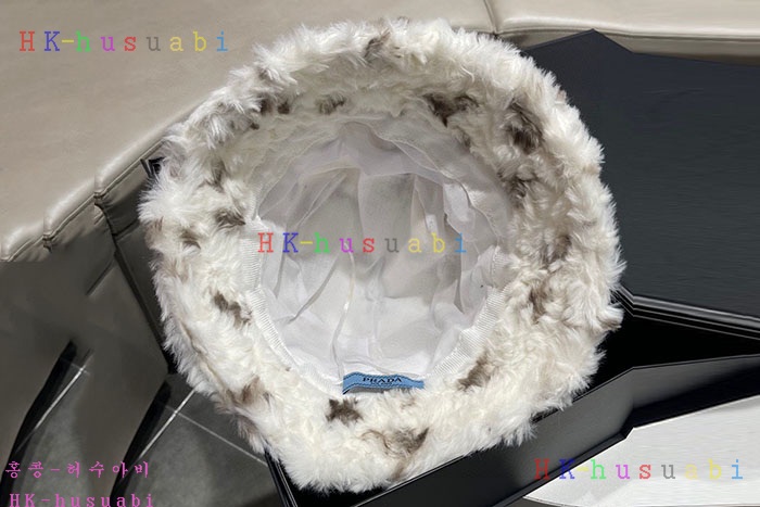 NEW 프라다 모자 신상 P 2455206