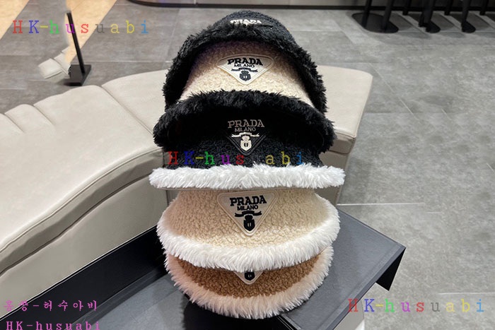 NEW 프라다 모자 신상 P 2455301
