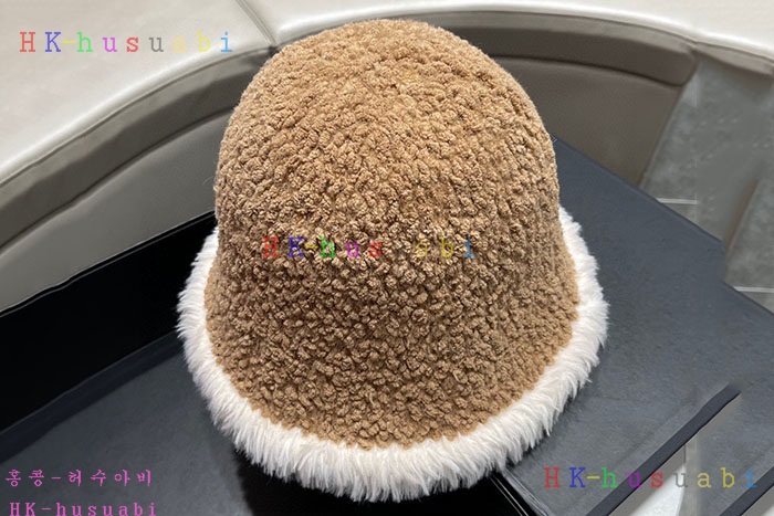 NEW 프라다 모자 신상 P 2455301