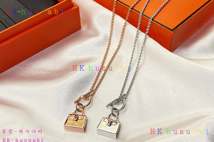 NEW 에르메스 목걸이 신상 H 780100