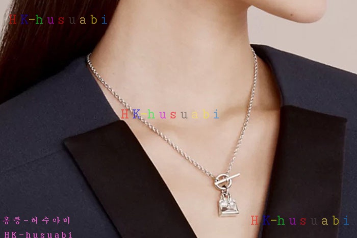NEW 에르메스 목걸이 신상 H 780100