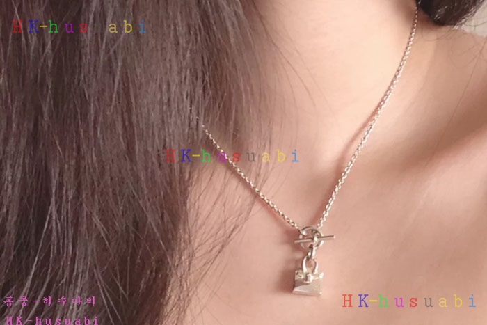 NEW 에르메스 목걸이 신상 H 780100