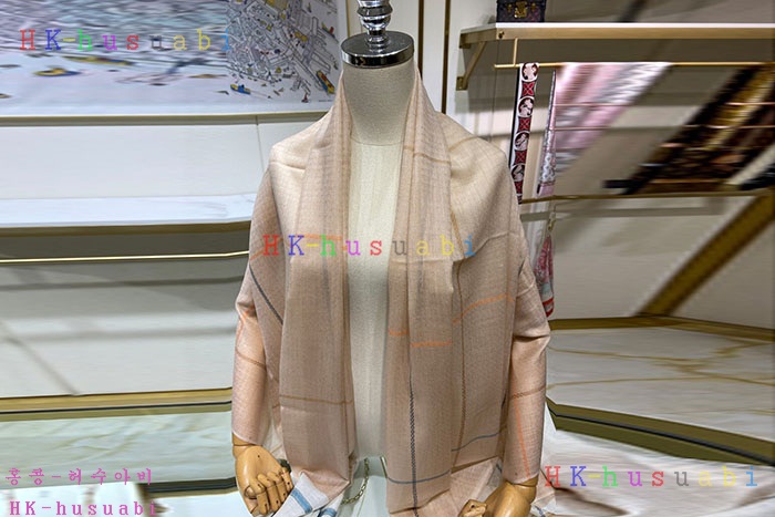 NEW 로로피아나 스카프 신상 L 8857004