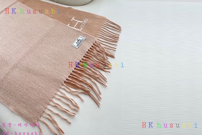 NEW 에르메스 스카프 신상 H 6689137