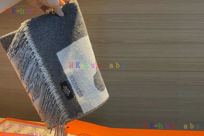 NEW 에르메스 스카프 신상 H 668901