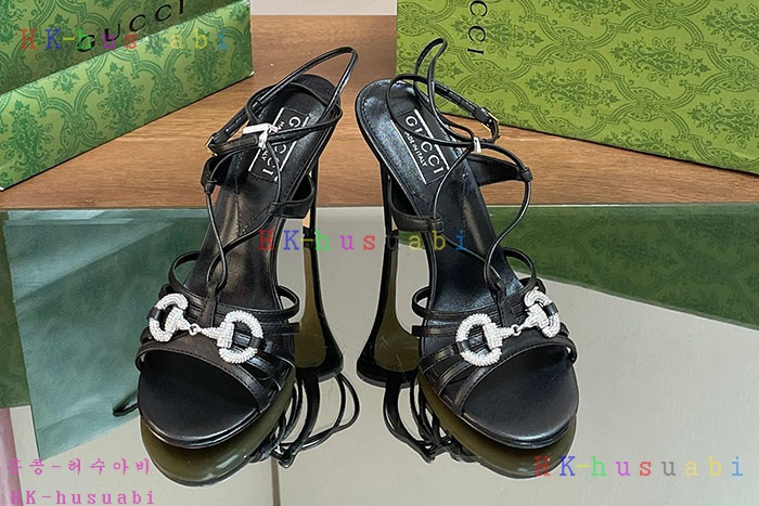 NEW 구찌 샌들 신상 GU 698802