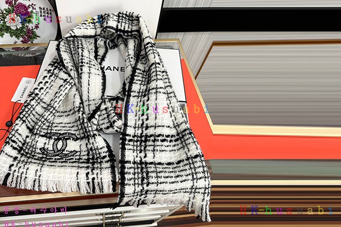 NEW 샤넬 스카프 신상 C 82885
