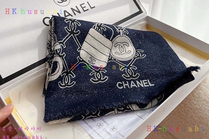 NEW 샤넬 스카프 신상 C 828806
