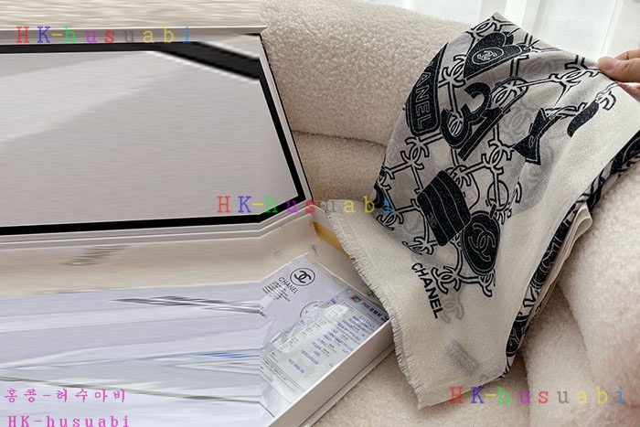 NEW 샤넬 스카프 신상 C 828805