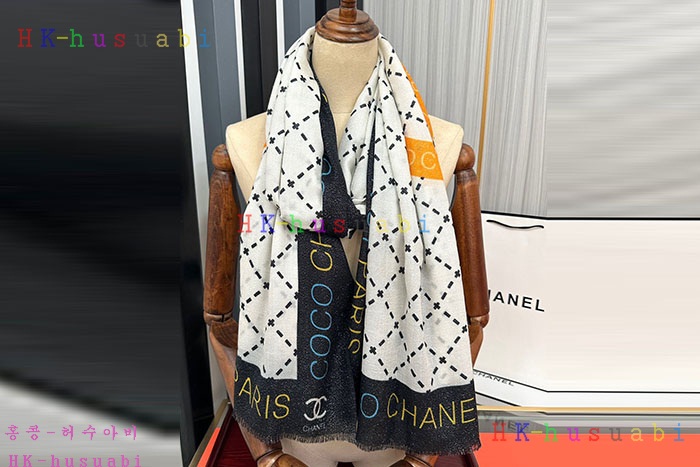 NEW 샤넬 스카프 신상 C 82890
