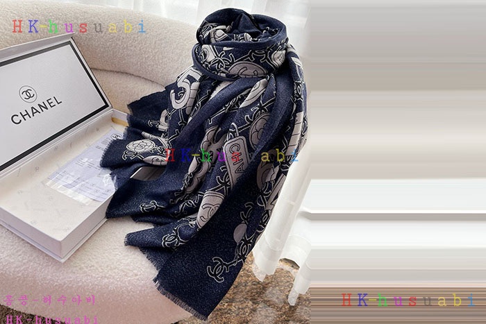 NEW 샤넬 스카프 신상 C 828806