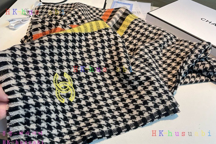 NEW 샤넬 스카프 신상 C 82897