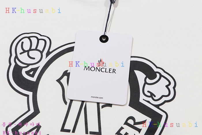 NEW 몽클레어 반팔티 신상 M 644117