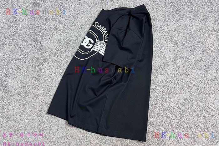 NEW 돌체앤가바나 반팔티 신상 DG 3766054