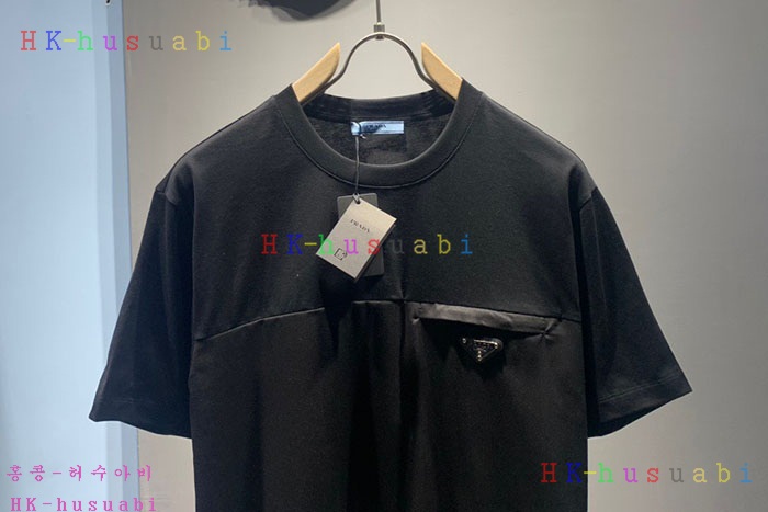 NEW 프라다 반팔티 신상 P 668042