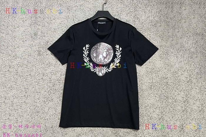 NEW 돌체앤가바나 반팔티 신상 DG 580017