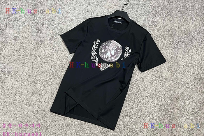 NEW 돌체앤가바나 반팔티 신상 DG 580017