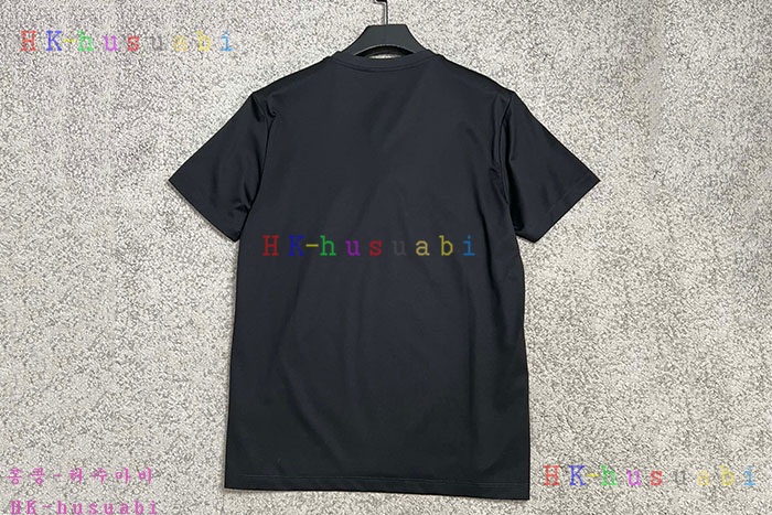 NEW 돌체앤가바나 반팔티 신상 DG 580017