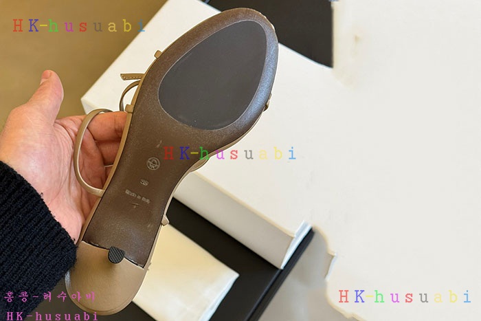 NEW 더 로우 신발 L 968221