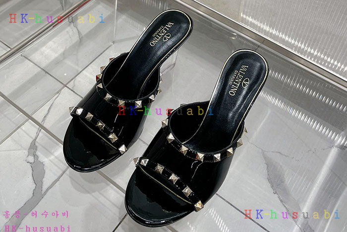 NEW 발렌티노 샌들 신상 V 229806