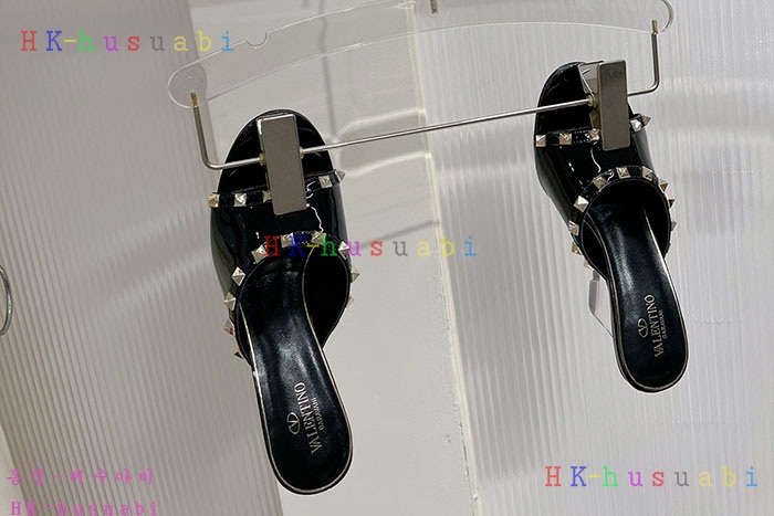 NEW 발렌티노 샌들 신상 V 229806