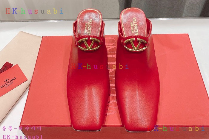 NEW 발렌티노 샌들 신상 V 2660017