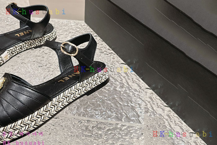 NEW 샤넬 샌들 신상 C 698855