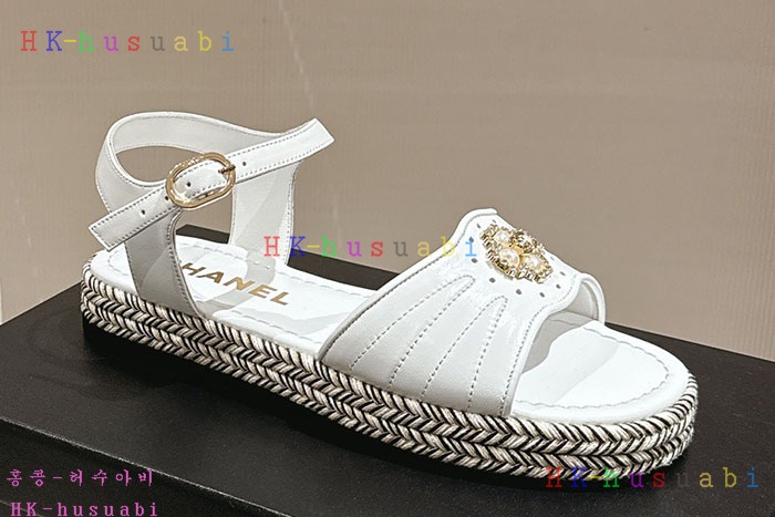 NEW 샤넬 샌들 신상 C 698856