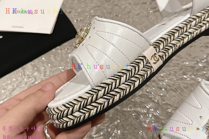 NEW 샤넬 샌들 신상 C 698856